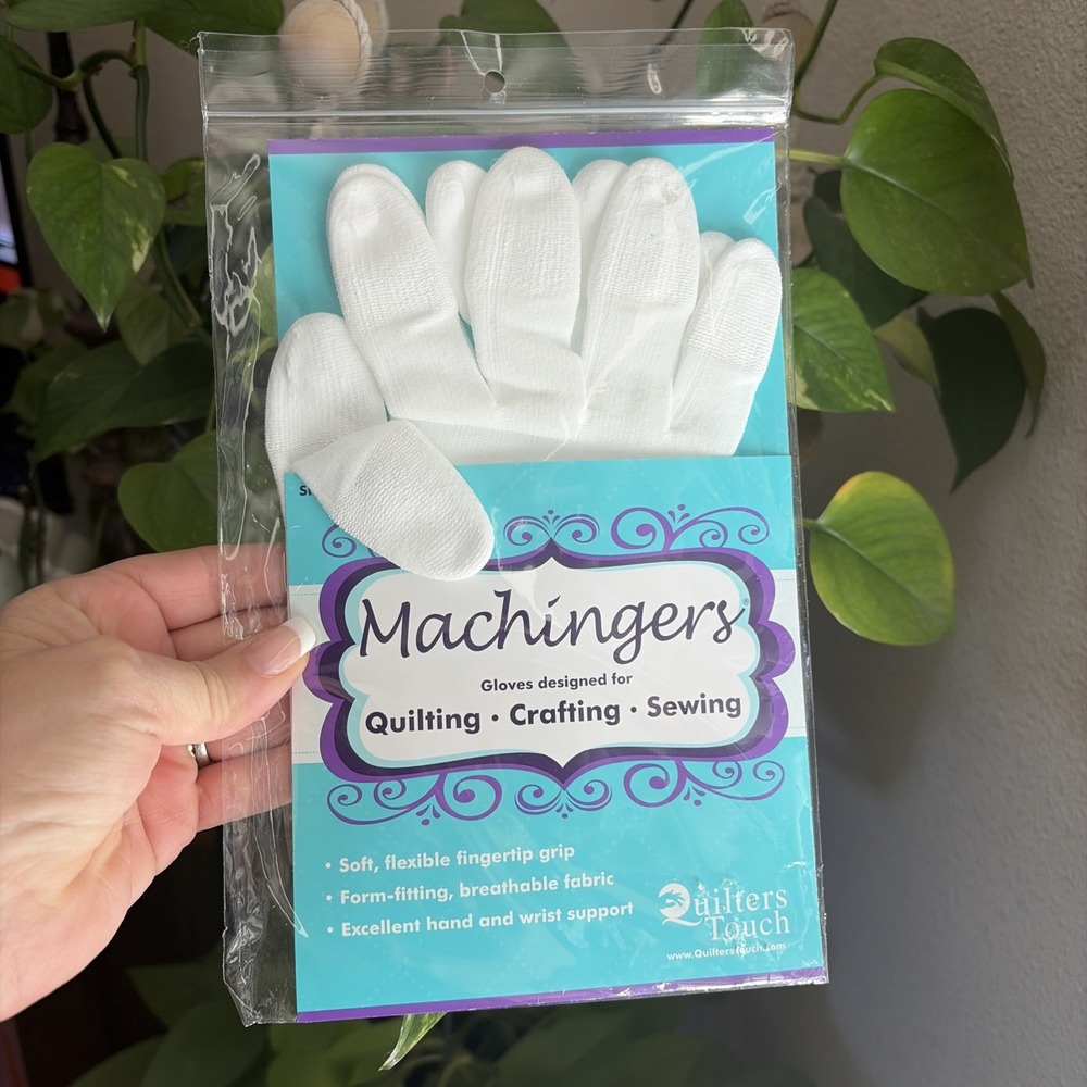 Quilters Touch: Machingers Gloves for Quilting Crafting Sewing Grip Size S/M New